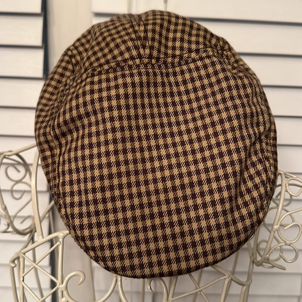American Rag hat. - Picture 2 of 11